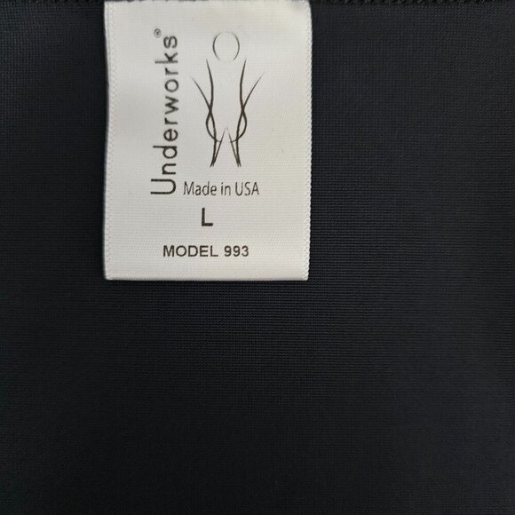 Underworks Compression Body Shirt Black Concealer Tank Top - Picture 2 of 5